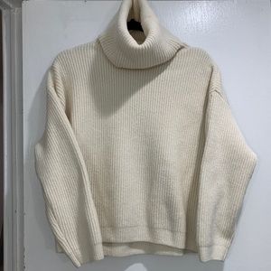 H&M Ribbed Knit Sweater